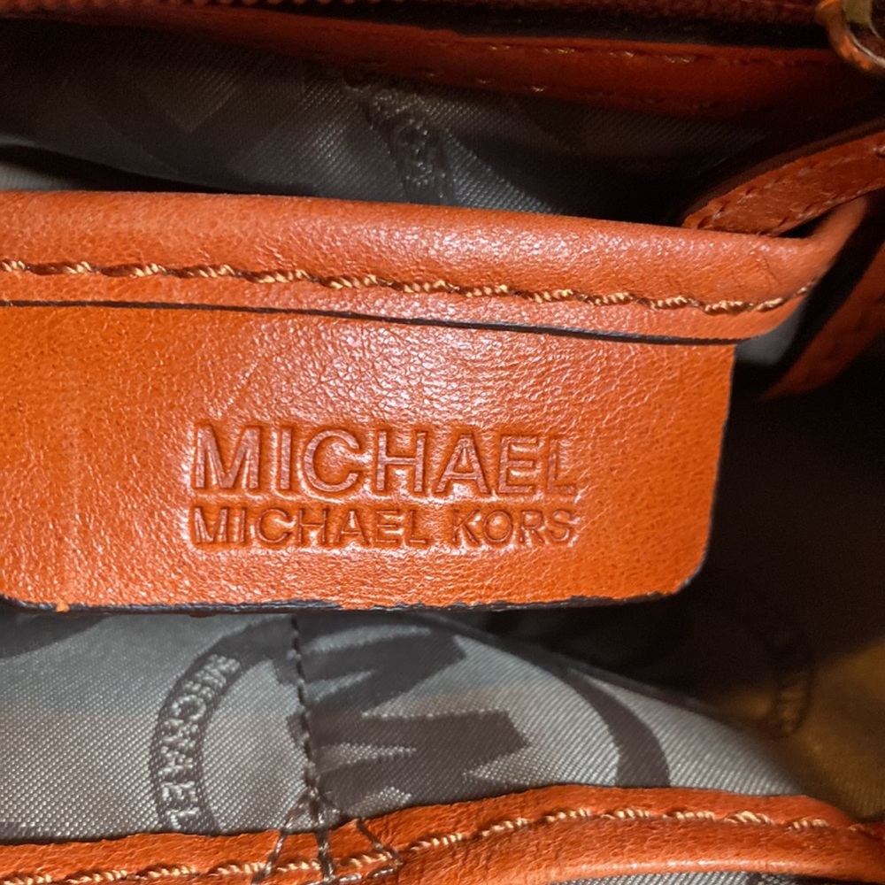 👜MICHAEL KORS Leather Collection - Burnt Orange Shoulder Bag - Picture 9 of 13